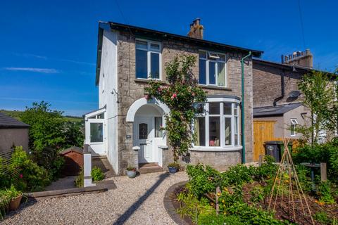 176 Burneside Road, Kendal 3 bed detached house for sale