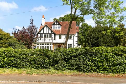 Cliveden Mead, Maidenhead, Berkshire... 6 bed detached house for sale
