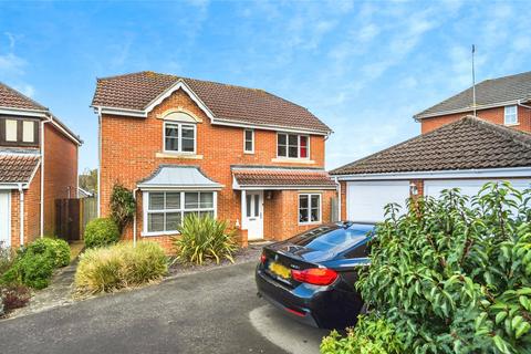 Neuman Crescent, Bracknell, Berkshire 4 bed detached house for sale