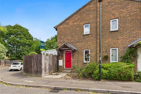 Gale Close, Hampton 1 bed end of terrace house for sale