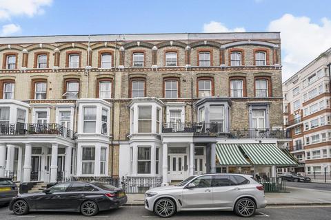 Cheniston Gardens, Kensington 2 bed flat for sale
