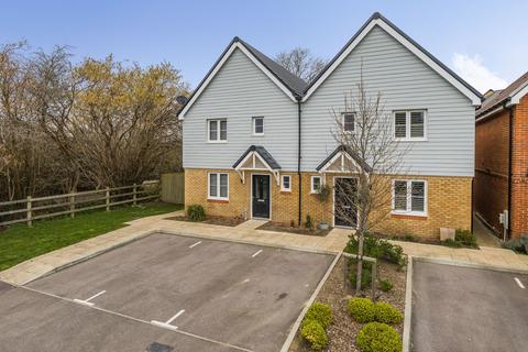 Sinclair Drive, Codmore Hill, RH20 3 bed semi