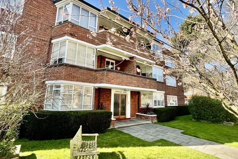 Heathfield Terrace, London W4 2 bed flat for sale