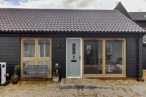 Princess Charlotte Court, Kneesworth... 2 bed bungalow for sale