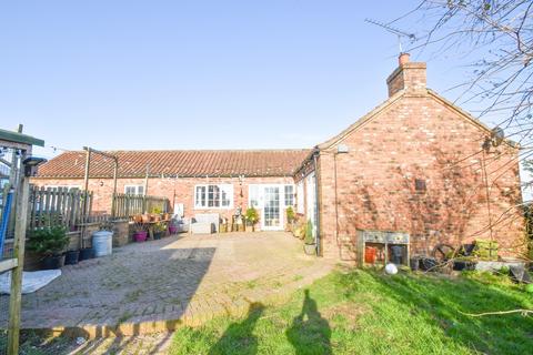 Chalkpit Lane, Candlesby, PE23 3 bed bungalow for sale
