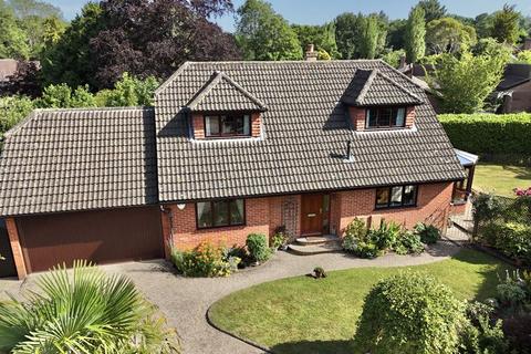 Farthingham Lane, Ewhurst 4 bed detached house for sale