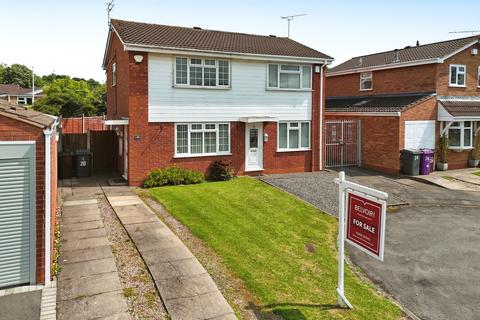 Wistwood Hayes, Wolverhampton WV10 2 bed semi