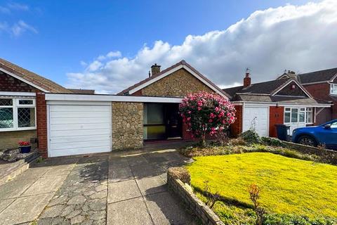 St. Lukes Road, Burntwood, WS7 0DH 3 bed detached bungalow for sale