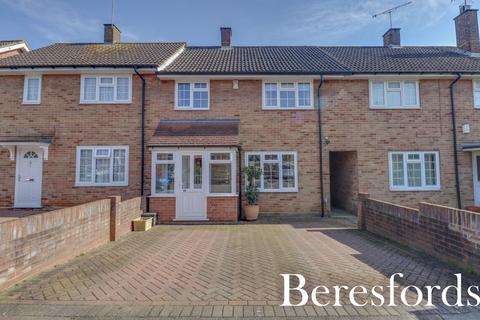 Brindles Close, Hutton, CM13 3 bed semi
