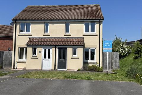 Beacon Close, Taunton TA2 2 bed semi