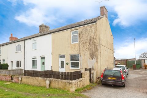Newmarket Lane, Leeds LS26 2 bed end of terrace house for sale