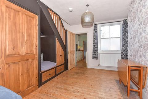 Bekesbourne Lane, Canterbury, Kent 2 bed terraced house for sale