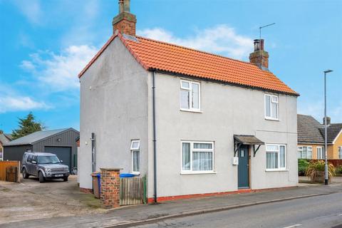 Eastgate, Patrington 3 bed detached house for sale
