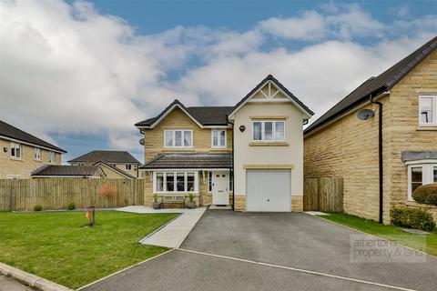 Sundrop Close, Clitheroe BB7 4 bed detached house for sale