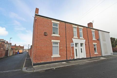 Horton Street, Blyth, NE24 2 bed end of terrace house for sale