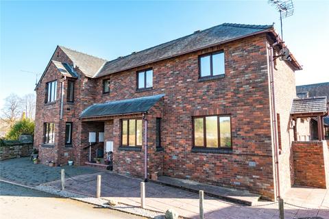 Holme Court, Cumbria CA16 3 bed apartment for sale