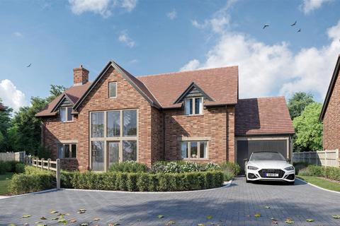 Common Mead Lane, Gillingham 4 bed detached house for sale