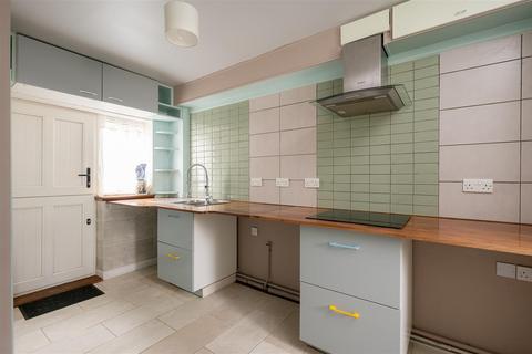 Bramham Avenue, York, YO26 5BE 3 bed terraced house for sale
