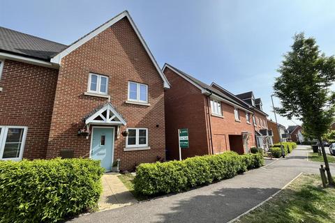 Cartmel Road, Daventry 3 bed house for sale