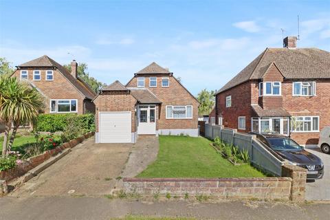 Harebeating Crescent, Hailsham BN27 4 bed detached house for sale