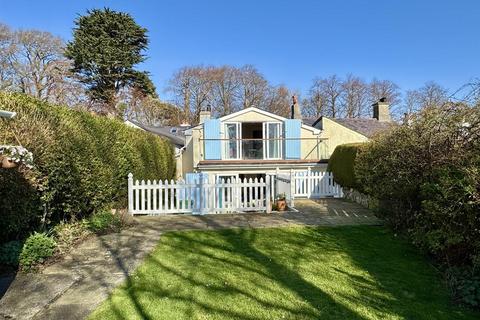 Wexham Street, Beaumaris 3 bed terraced house for sale