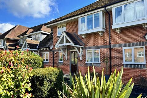 Masefield Gardens, Crowthorne, Berkshire 3 bed terraced house for sale