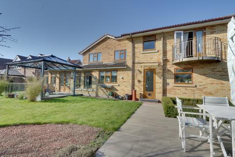 Eastfield Lane, Dunnington, York 5 bed detached house for sale