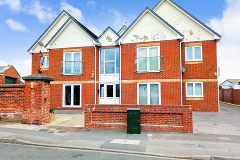 Henderson Road, Southsea, Hampshire 2 bed apartment for sale