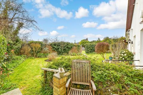 Elms Court, Bembridge PO35 1 bed semi