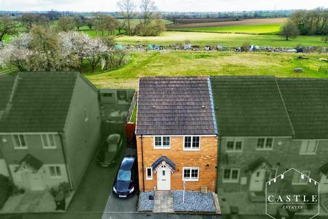 Convent Drive, Stoke Golding, Nuneaton 3 bed townhouse for sale