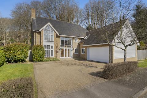 Mill Race, River, Dover, Kent, CT17 5 bed detached house for sale