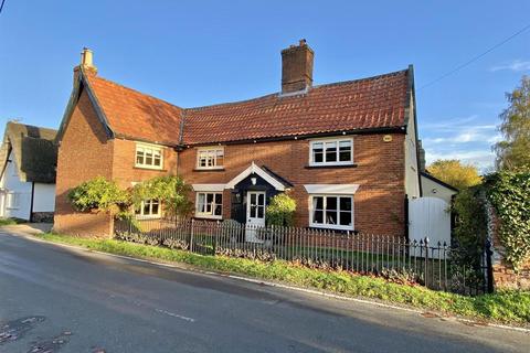 Nethergate Street, Hopton 4 bed detached house for sale