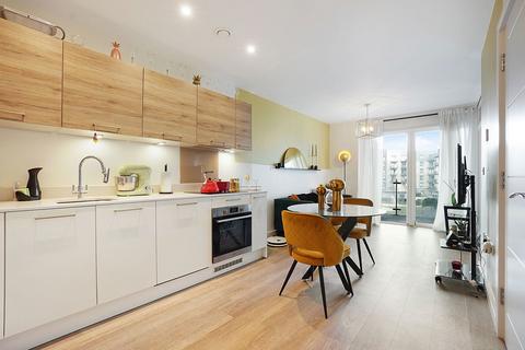 Ocean Drive, Gillingham ME7 1 bed flat for sale