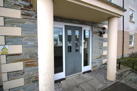 Grassmere Way, Pillmere, Saltash 2 bed apartment for sale