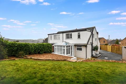 Fernlea, Rothwell, Leeds, West Yorkshire 3 bed semi