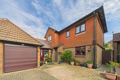 Caesars Gate, Warfield, Bracknell... 3 bed detached house for sale