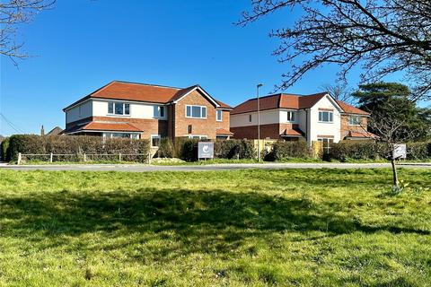 Lodge Road, Pennington, Lymington... 4 bed semi