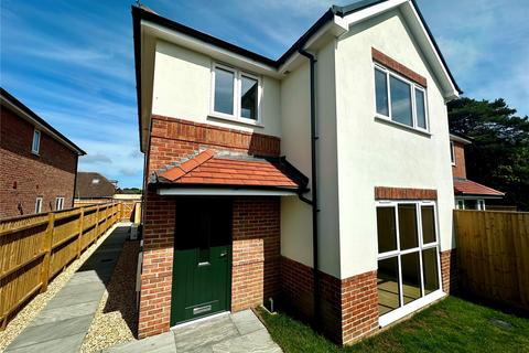 Lodge Road, Pennington, Lymington... 4 bed semi