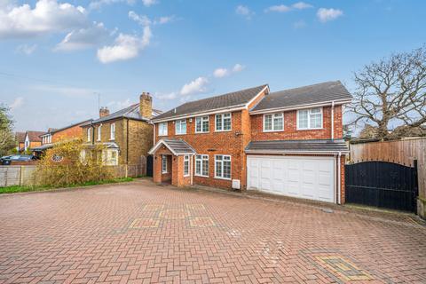 Cheapside Lane, Denham, Buckinghamshire 6 bed detached house for sale