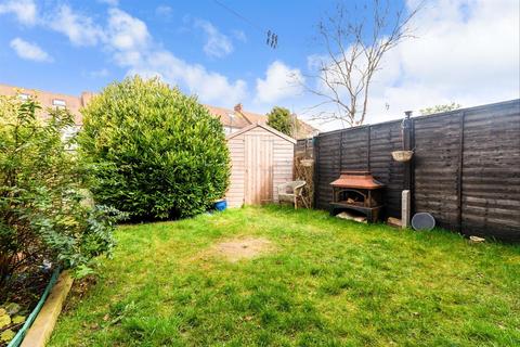 Carpenters Close, Rochester ME1 1 bed semi