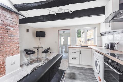 Banbury,  Oxfordshire,  OX16 2 bed flat for sale