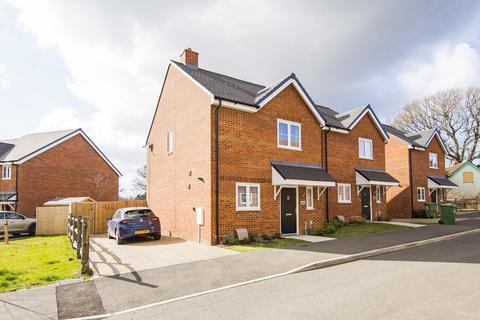 The Hedgerows, Horam, Heathfield 2 bed detached house for sale