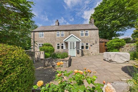 Wetton, Ashbourne 3 bed detached house for sale