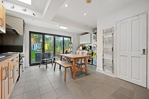 College Road, Harrow Weald, Harrow 4 bed end of terrace house for sale