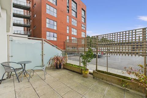 Skypark Road, Bristol BS3 2 bed flat for sale