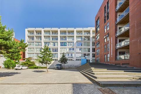 Skypark Road, Bristol BS3 2 bed flat for sale