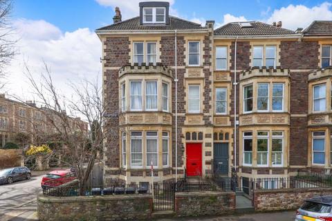 College Road|Clifton 2 bed apartment for sale