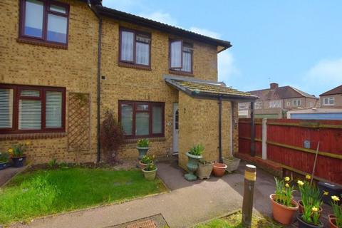 Bladon Gardens, Harrow 1 bed apartment for sale