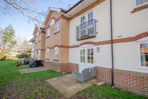 Woodland Court, Partridge Drive... 1 bed flat for sale