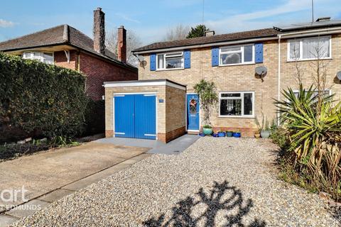 Horringer Road, Bury St Edmunds 3 bed semi
